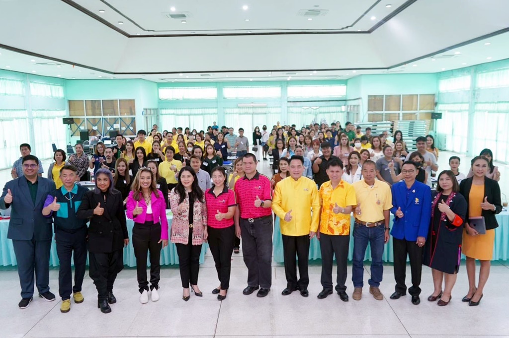 อบจ.เพชรบูรณ์ ร่วมกับสถาบันคุณวุฒิวิชาชีพ จัดอบรม “Beauty Business Leader พัฒนานักบริหารธุรกิจเสริมสวยมืออาชีพ”