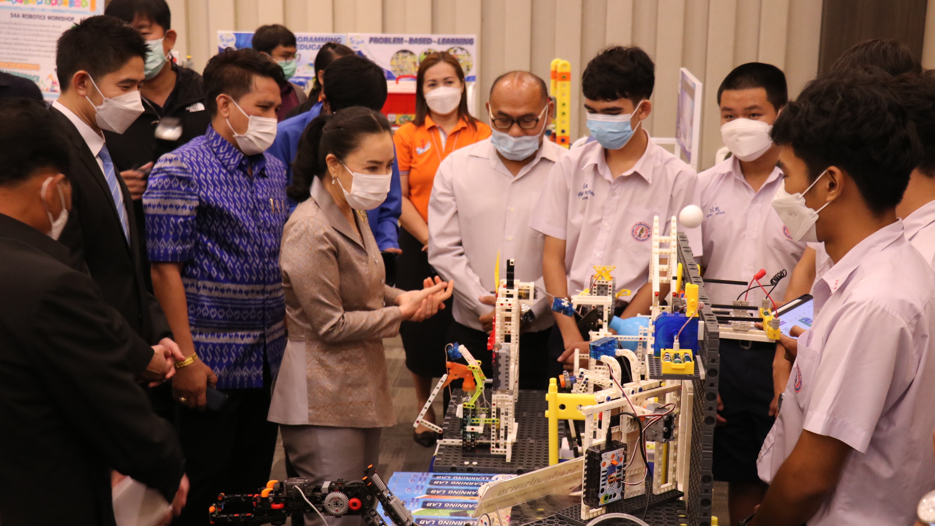 'อบจ.โคราช'ใช้เทคโนโลยีทันสมัยสู่ระบบการศึกษานำร่อง 10 โรงเรียนต้นแบบ