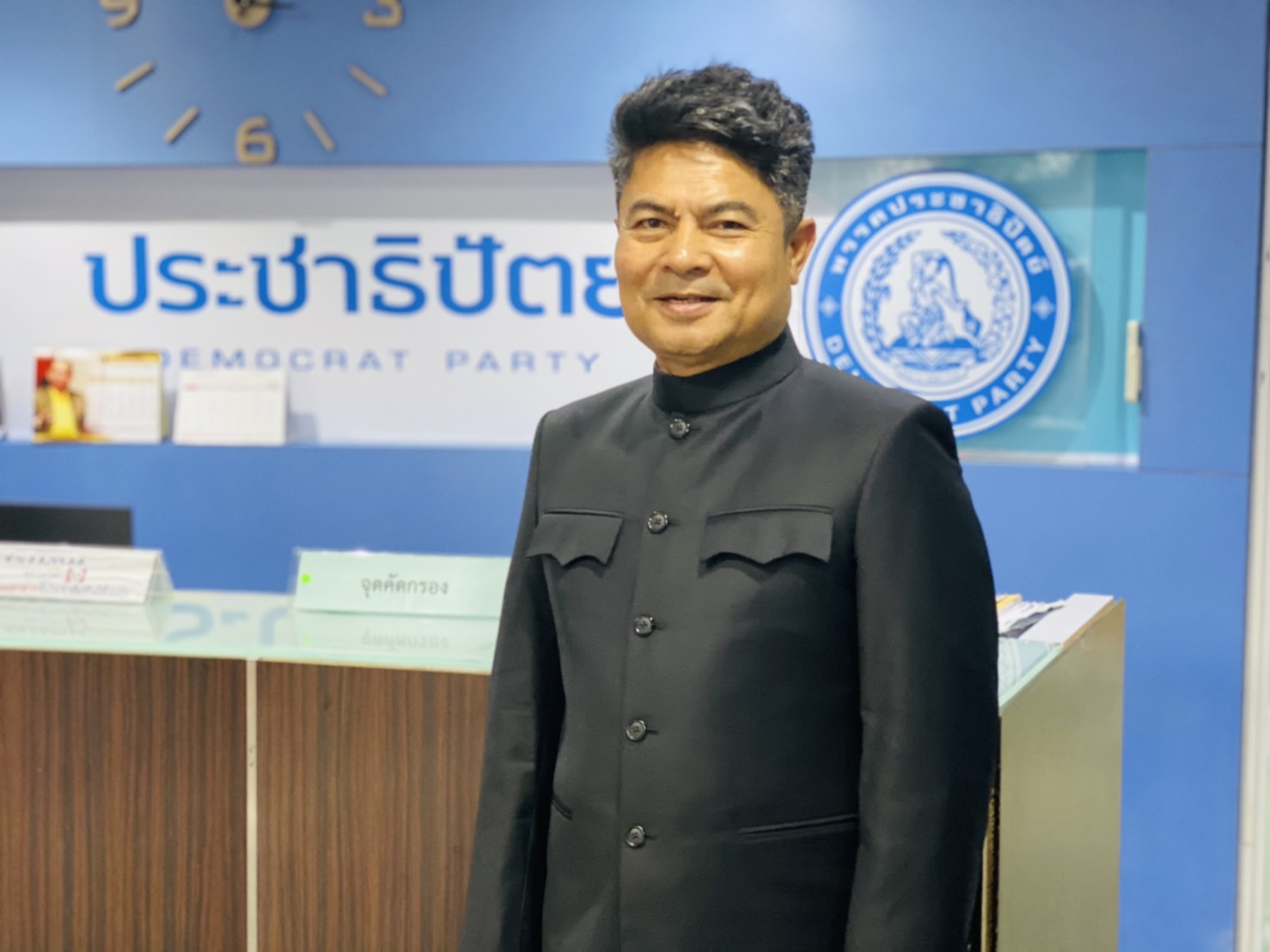 "เทพไท" หนุน กรอบ 45 วัน แก้ไขรธน. เสร็จ เสนอ 180 วัน ยกร่าง รธน.ฉบับใหม่ เชื่อแก้ปัญหาทางการเมืองได้