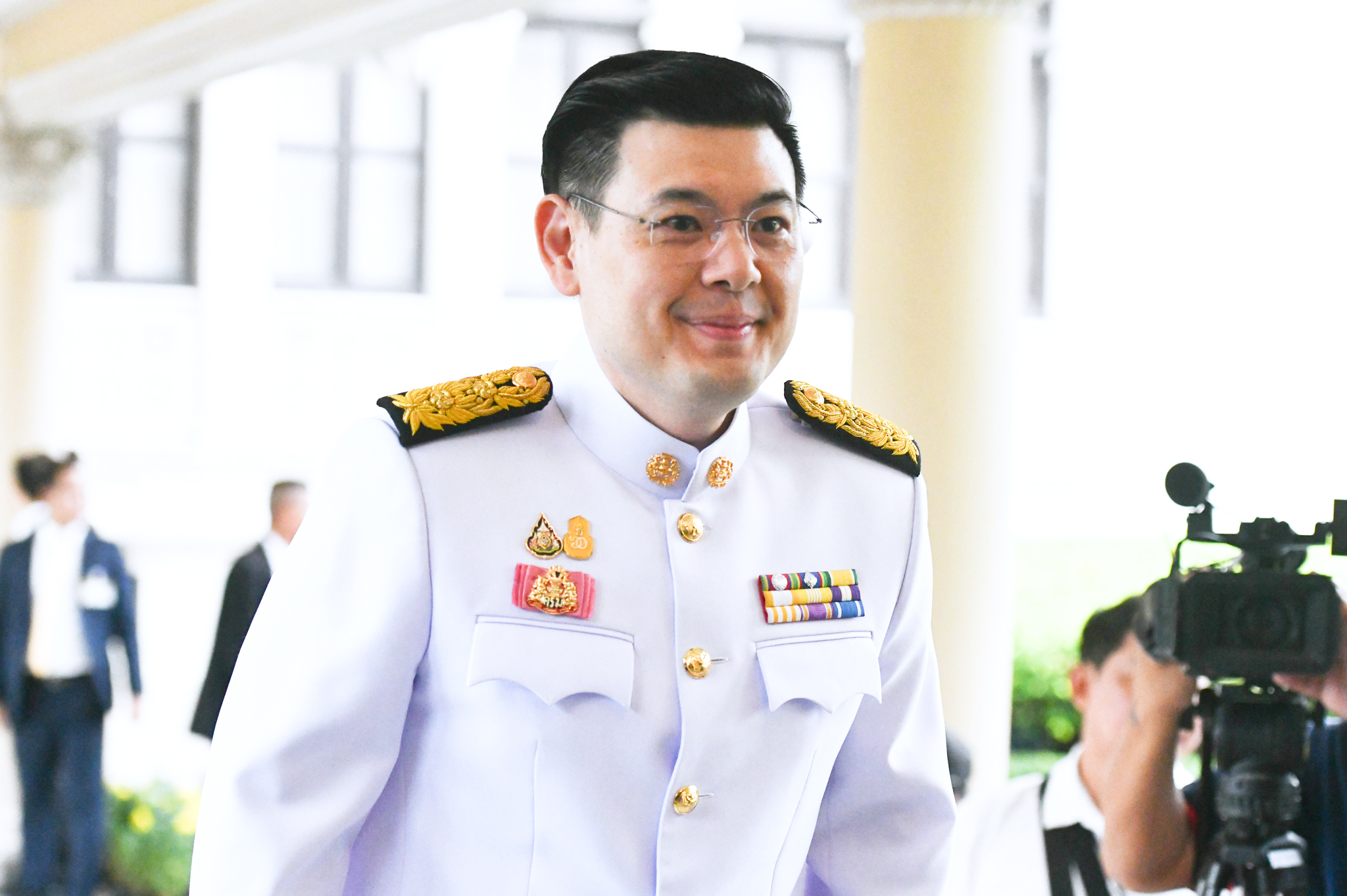“จักรพงษ์” ไม่หนักใจได้ดูสำนักงบฯ เมิน “ฝ่ายค้าน” จ้องถล่มงบฯเงาปี 68 บอกถ้ามีประโยชน์ประชาชนก็พร้อมรับฟัง 