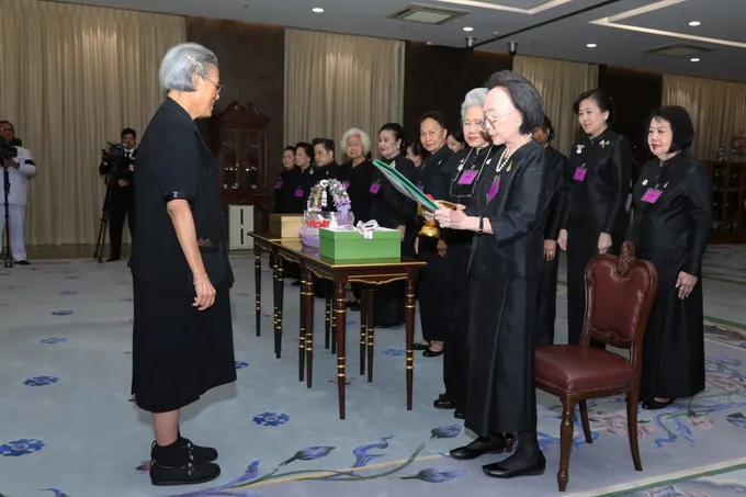 กรมสมเด็จพระเทพฯ พระราชทานพระราชวโรกาสให้คณะบุคคลเฝ้าฯ