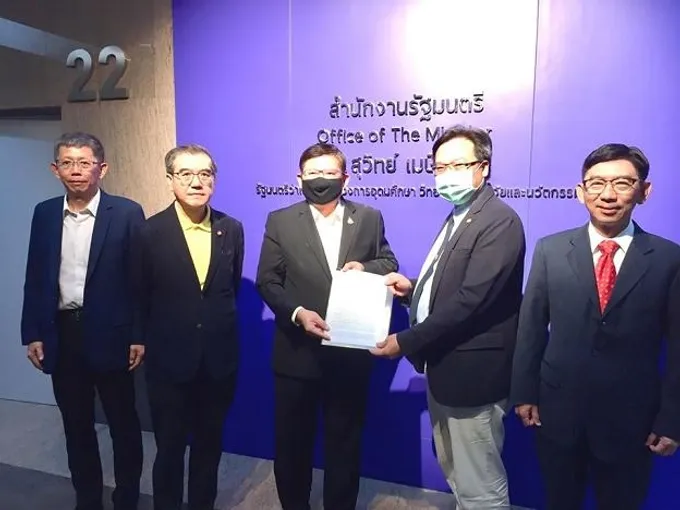 “สุวิทย์” เร่งหาทางออกปลดล็อกขอตำแหน่งวิชาการ