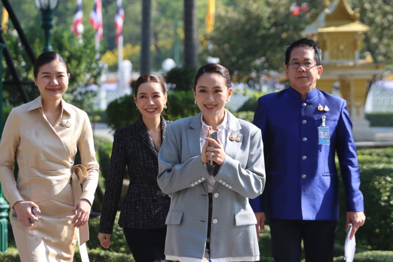 "นายกฯ" ยังไม่ลงใต้ !  ส่ง "ประเสริฐ" ลุยแก้น้ำท่วมภาคใต้ “ดีอี” กำชับ สทนช.อำนวยความสะดวกพื้นที่อับสัญญาณ