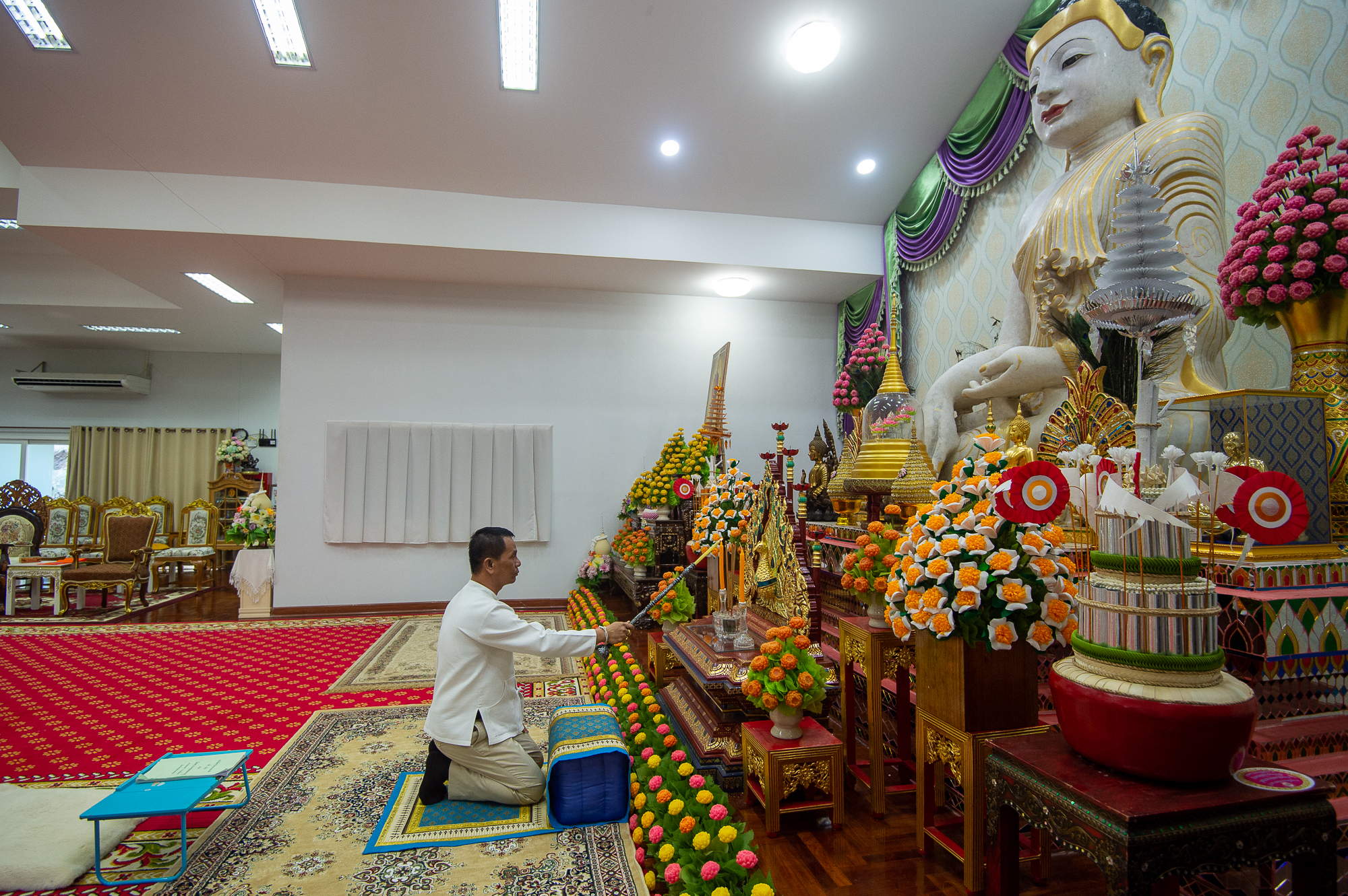 วัดพระธาตุดอยกองมู จ.แม่ฮ่องสอน บวชเนกขัมมะ ปฏิบัติธรรม เนื่องในวันวิสาขบูชา ประจำปี 2567 