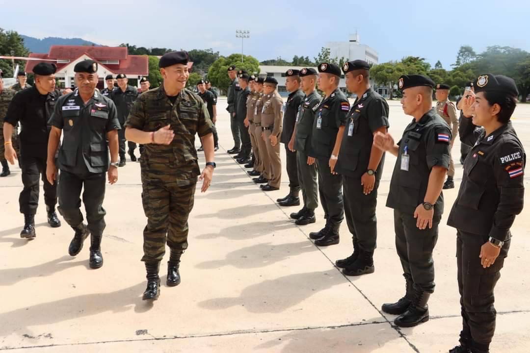 “บิ๊กต่าย” บินลงใต้ ติดตามผลการปฏิบัติของหน่วย รวมไปถึงค้นบ้านผู้ต้องหาคดีตากใบ