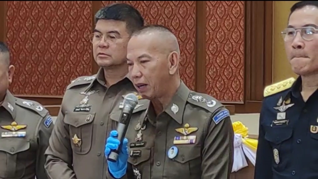 บิ๊กเจี๊ยบเด้ง 2 ตำรวจ สอท. ถูกทนายตั้มพาดพิงขบวนการรับส่วย 