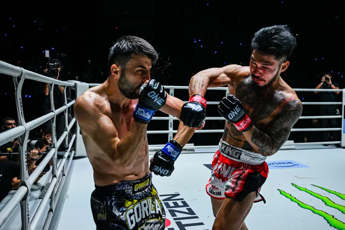 แจ้งเกิดเวทีใหญ่! "เสือคิม" เปิดใจเจ็บก็ยอม ไฟต์พลิกชนะ "ซาเฟอร์" ในศึก ONE Fight Night 34