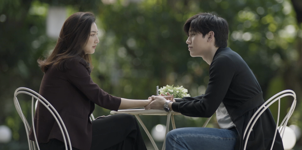 ฟินจิกหมอน!!! ทรูไอดี ร่วมสร้างปรากฏการณ์รักคู่จิ้นต่างวัย“แพนเค้ก  - นิว”รังสรรค์นิยามรักบทใหม่ใน “I Need Romance รักใช่ไหมที่หัวใจต้องการ”