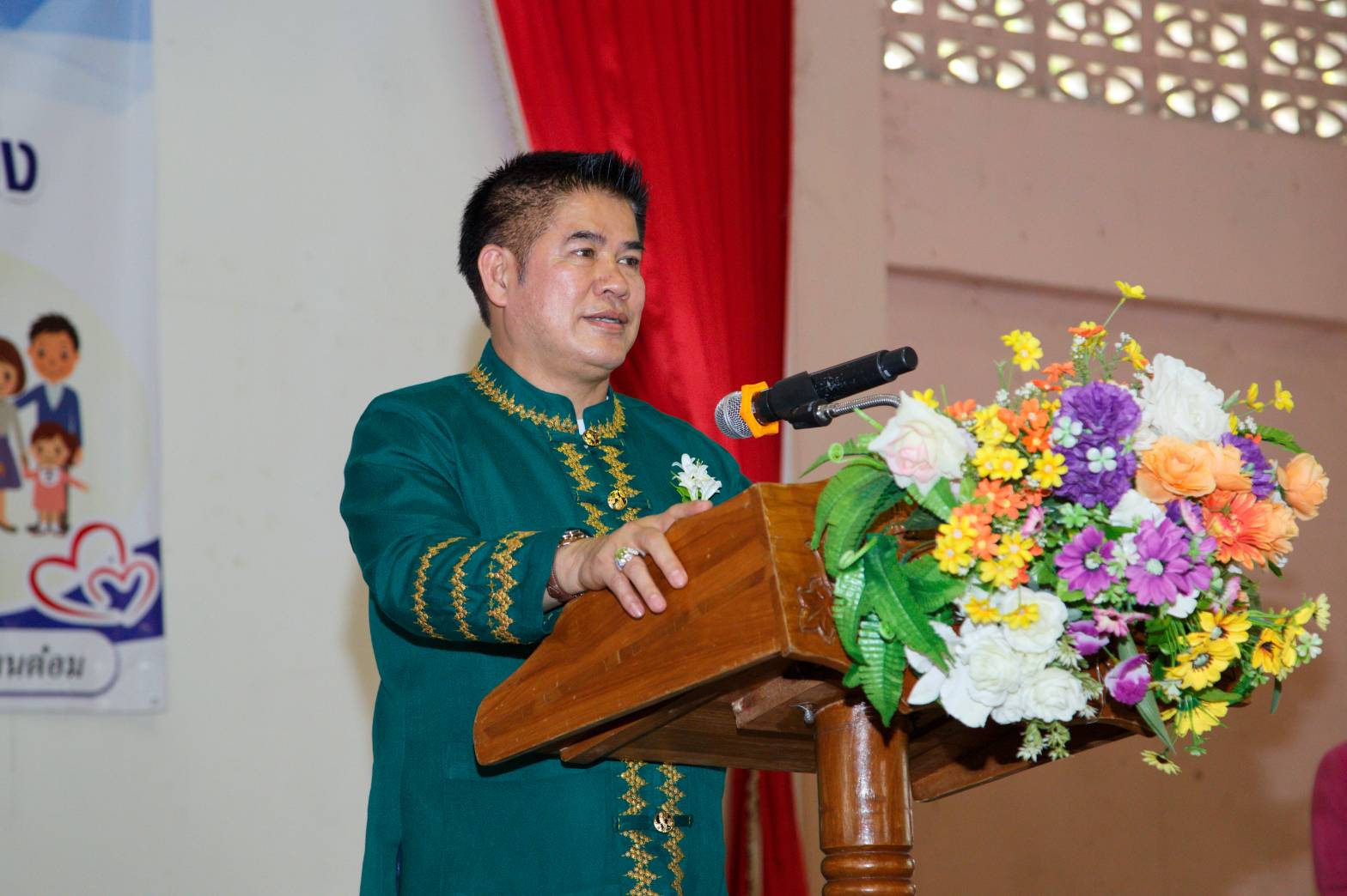"ธรรมนัส" ร่วมงาน "ส่งเสริมสถาบันครอบครัวและพัฒนาสตรี ชูสร้างสถาบันครอบครัวให้เข้มแข็ง