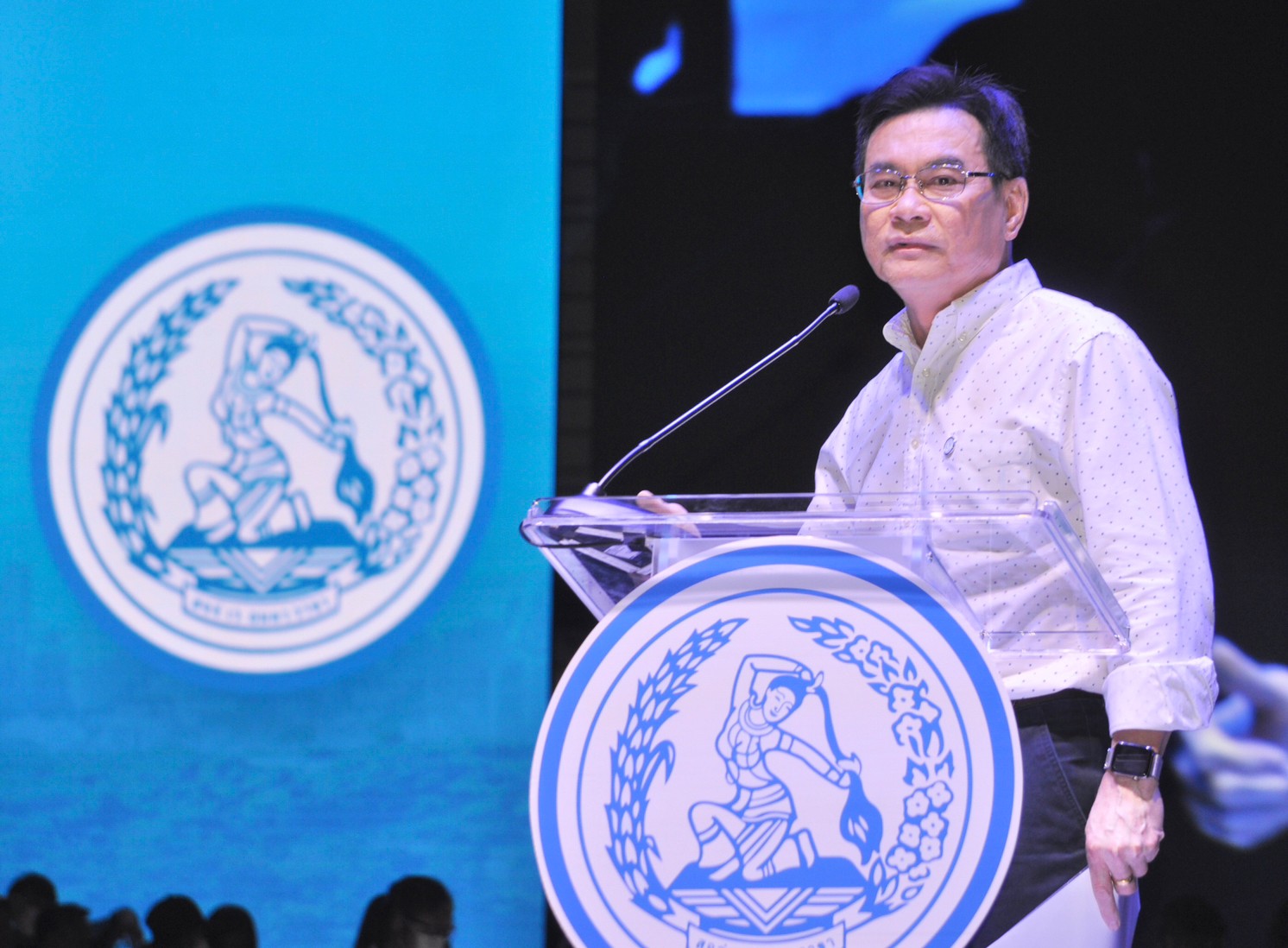 "จุรินทร์" ขอกกต.แบ่งเขตเลือกตั้งให้ยุติธรรม ยึดหลักเกณฑ์ ทุกฝ่ายยอมรับ