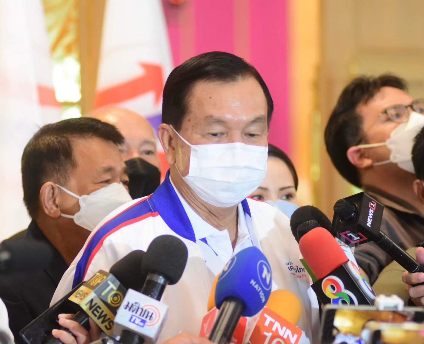 "บิ๊กน้อย" ขอคนกรุงออกไปใช้สิทธิ์ 22 พค.นี้ แนะทุกฝ่ายยอมรับกติกาหลังจบเลือกตั้ง ฝาก "ผู้ว่าฯกทม.คนใหม่" แก้น้ำท่วม-รถติด