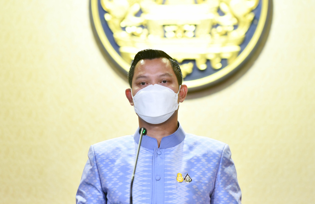 นายกฯ สั่งตรึงราคาน้ำมันปาล์มขวด ย้ำราคาหมูทรงตัว พร้อมเปิด "หมูธงฟ้า ราคาประหยัด"