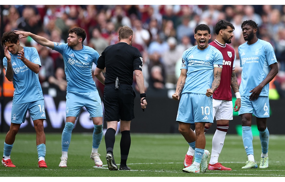 "ฟอเรสต์" ยังมีลุ้น! บุกดับเวสต์แฮม 2-1 ไล่จี้โควต้า UCL ก่อนชี้ชะตานัดสุดท้ายดวล "เชลซี"