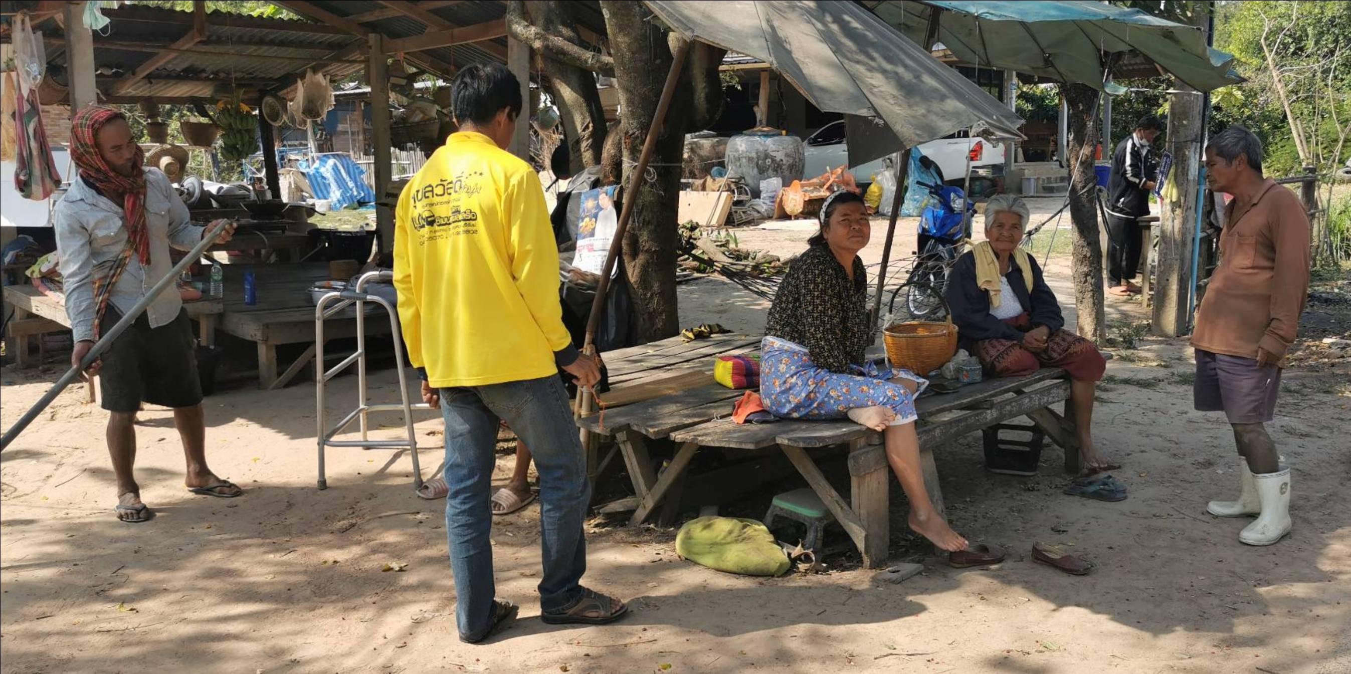 ชาวบ้านโวยประปาหมู่บ้านไม่พอใช้ ผู้ดูแลบอกเป็นน้ำเพื่อการเกษตร เหลือจากรดผักถึงเปิดให้ใช้