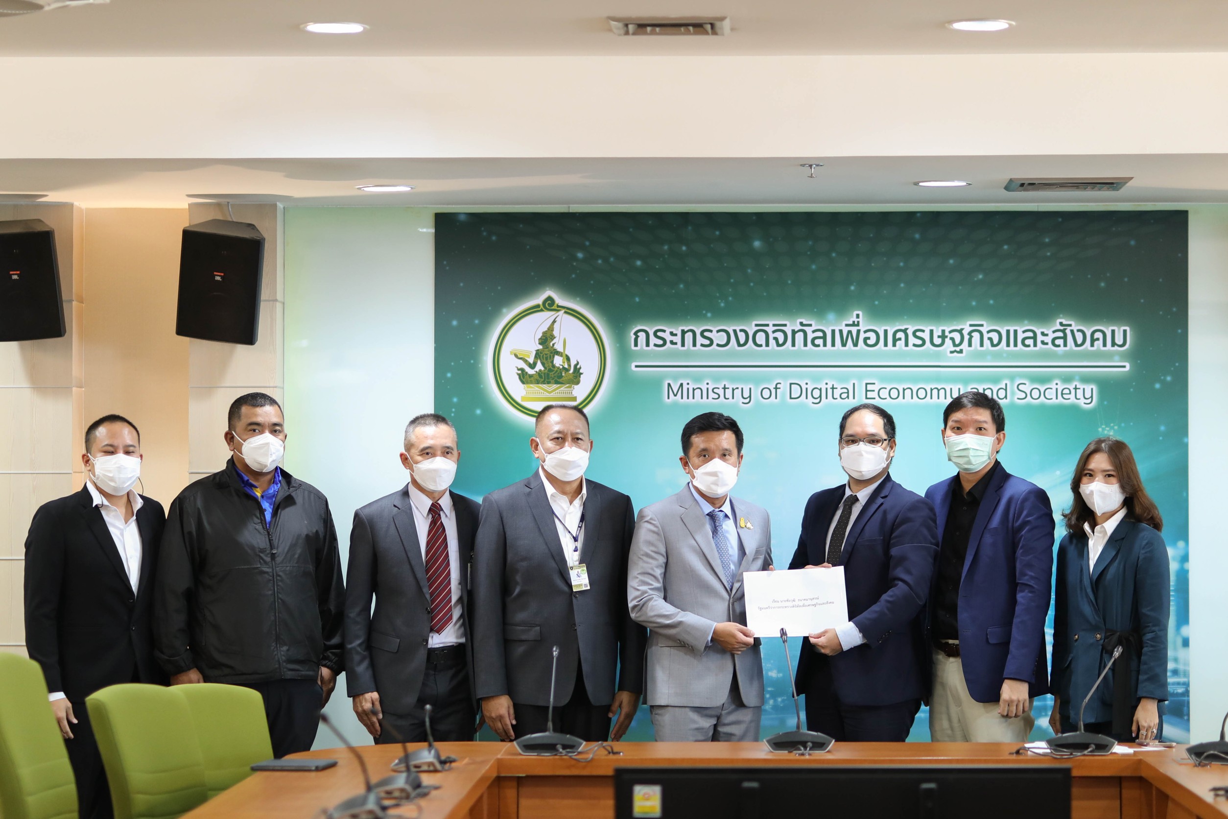 “ชัยวุฒิ” ร่วมตร.ไซเบอร์ ล่าตัวแฮกเกอร์หลอกลูกค้าโรงแรมโอนเงิน