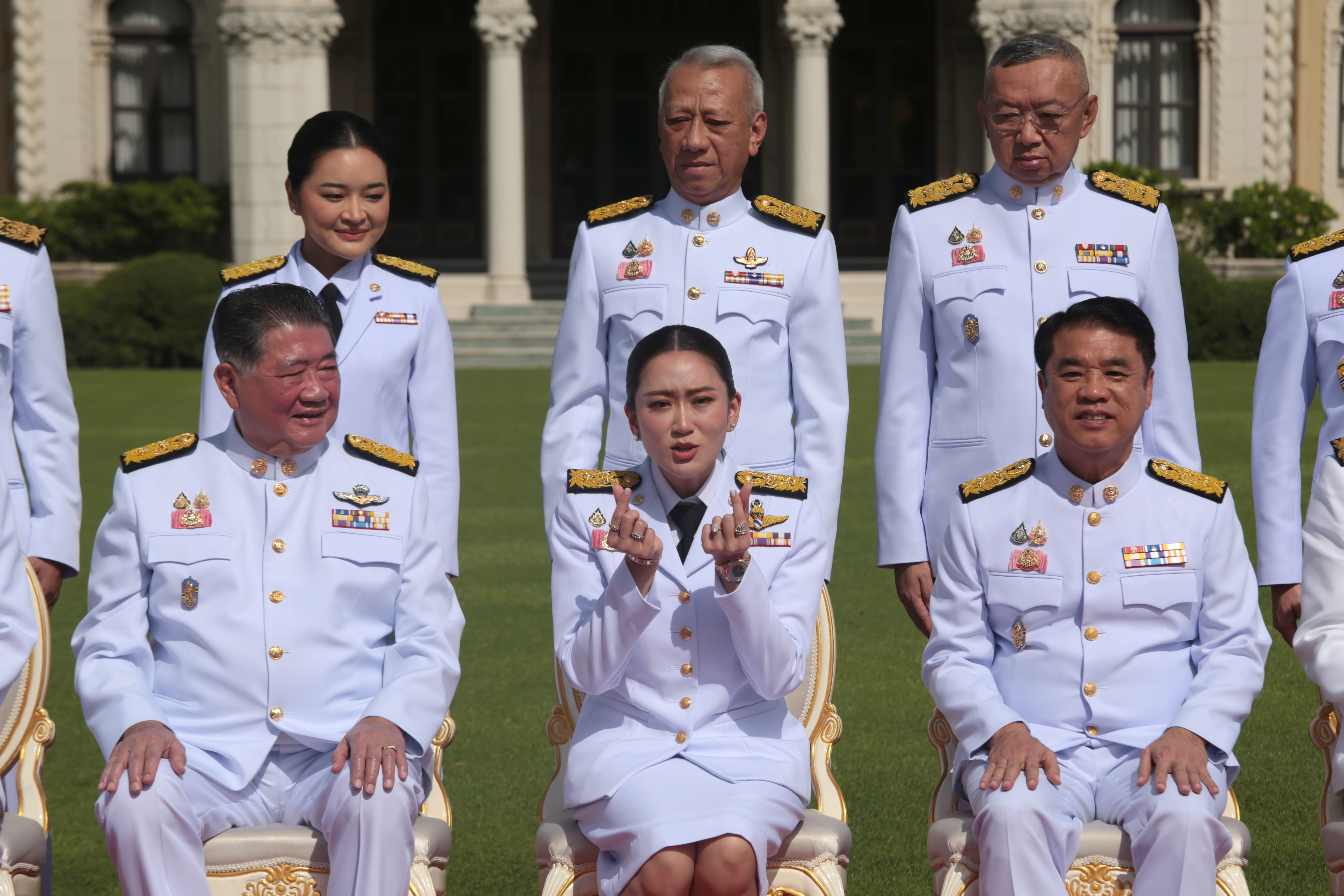 ไม่รู้กาลเทศะ! “หมอวรงค์” อัด “นายกฯอุ๊งอิ๊งค์” เหมือนเล่นขายของ