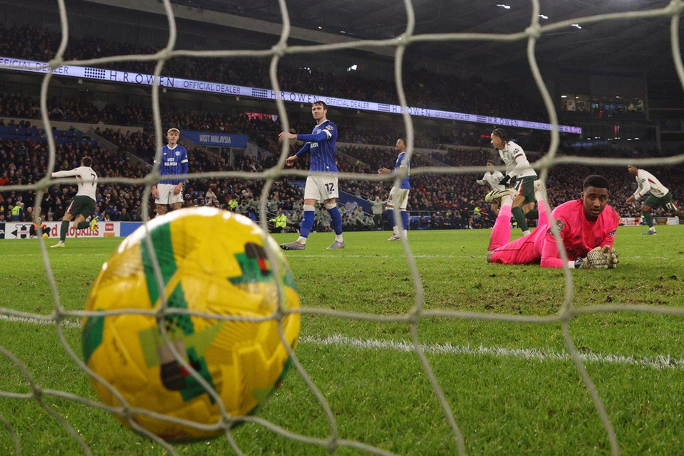 “เชลซี”โชว์แกร่งบุกอัดคาร์ดิฟฟ์ 3-1 ลิ่วรอบต่อไป ศึกคาราบาว คัพ