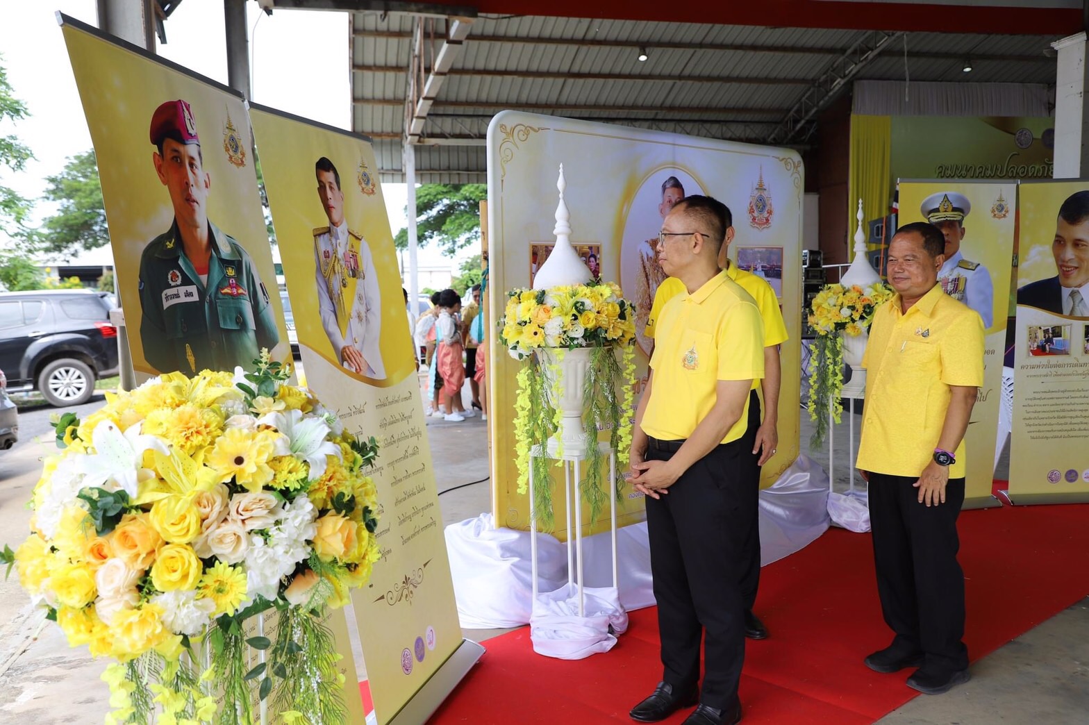 ขนส่งอ่างทองจัดงานเฉลิมพระเกียรติพระบาทสมเด็จพระเจ้าอยู่หัว