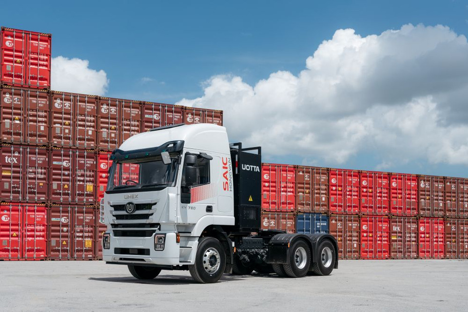 ยู สวอพ ยกระดับระบบนิเวศยานยนต์ไฟฟ้าสลับ เผยโฉม UNEX EV 6x4 Tractor Truck ขับเคลื่อนโลจิสติกส์สู่ยุคคาร์บอนต่ำ