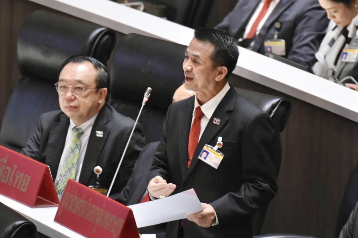 “เพื่อไทย” เปิดไพ่บีบ “ก้าวไกล” ประกาศไม่แตะ มาตรา 112