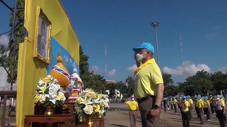รอง ผบ.ตร.นำจิตอาสาเดินหน้าช่วยฟื้นเมือง -โรงพักพร้อมดูแลรับฝากของมีค่าช่วงน้ำท่วม