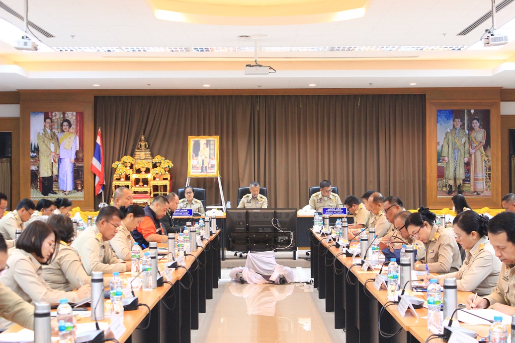 เกษตรจังหวัดเพชรบูรณ์มอบรางวัลการประกวดคัดเลือกเกษตรกรและบุคคลทางการเกษตร  