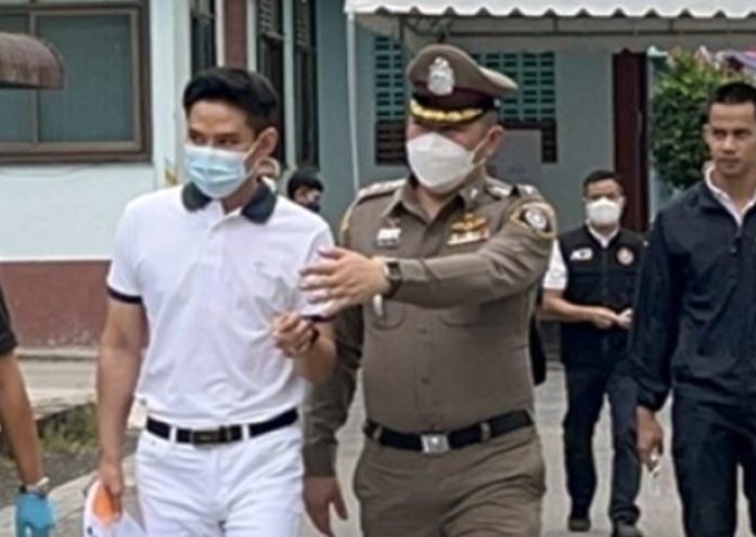 เด้ง'ปลัดอำเภอสัตหีบ'เข้ากรุเซ่นรีดเงินผู้ประกอบการพูลวิลล่าแลกใบอนุญาต 