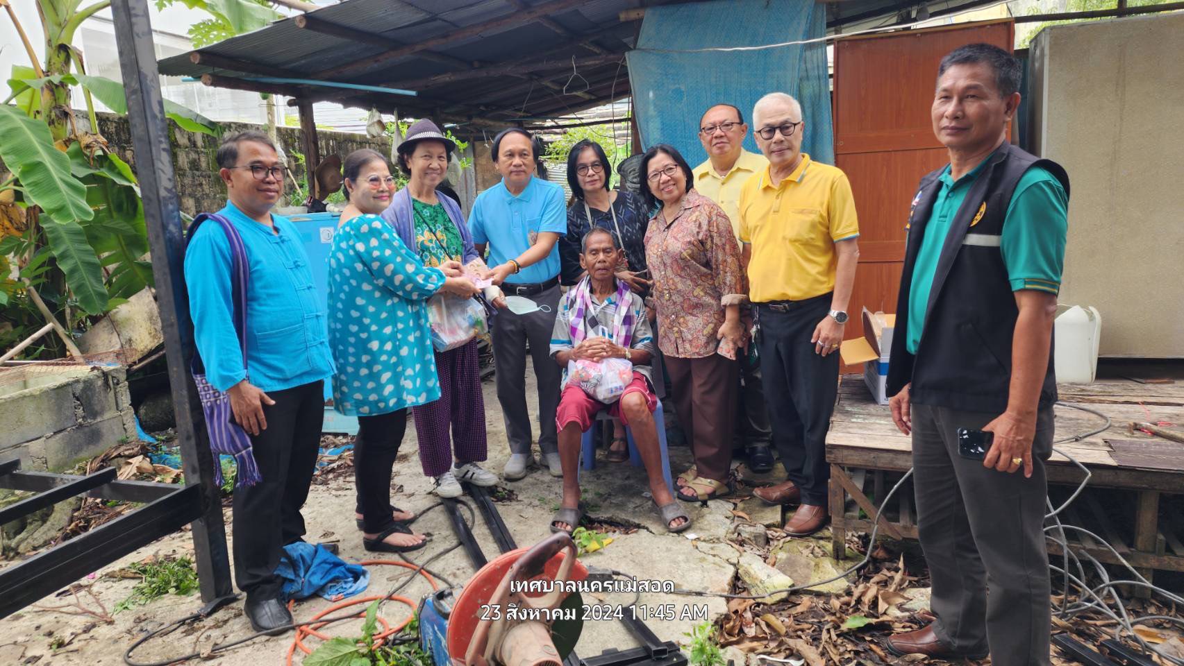 ชาวชุมชนมณีไพรสณฑ์ ขอบคุณนายกเทศมนตรีนครแม่สอด -ทุกภาคส่วนสนับสนุนสร้างที่พักอาศัยให้ชาวบ้านที่ด้อยโอกาส