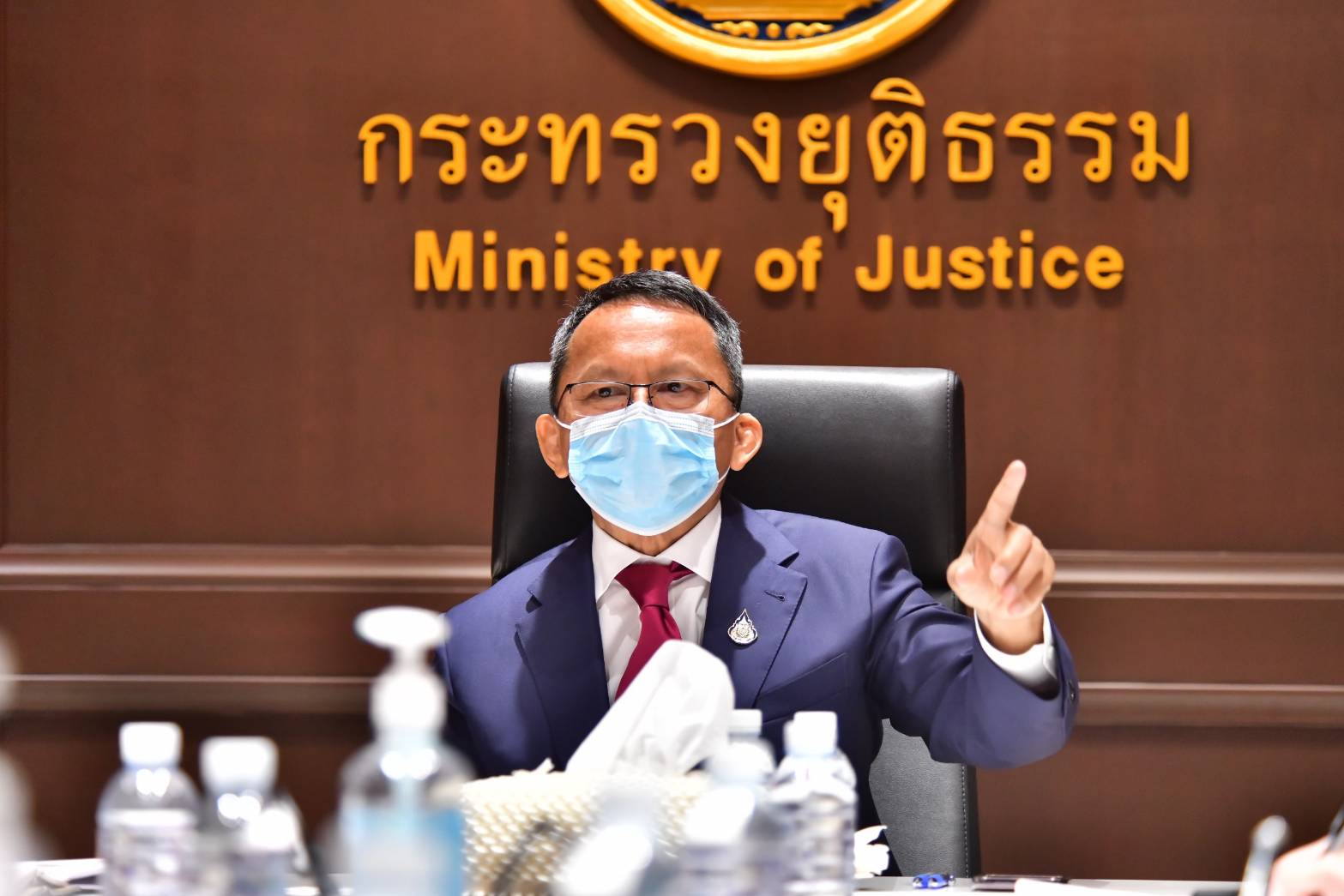 "สมศักดิ์" เผย "ยุติธรรม" มอบเงินเยียวยาเหยื่อหนองบัวลำภู แล้ว 36 ราย กว่า 3.96 ล้าน