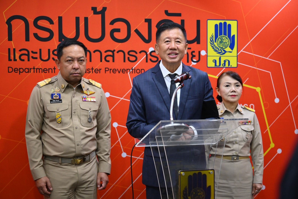 รัฐบาลคุมเข้ม PM 2.5! “ศักดิ์ดา” ถกด่วนทุกหน่วย ลดเผา-คุมควันดำ-แจ้งเตือนฝุ่นพิษแบบเรียลไทม์