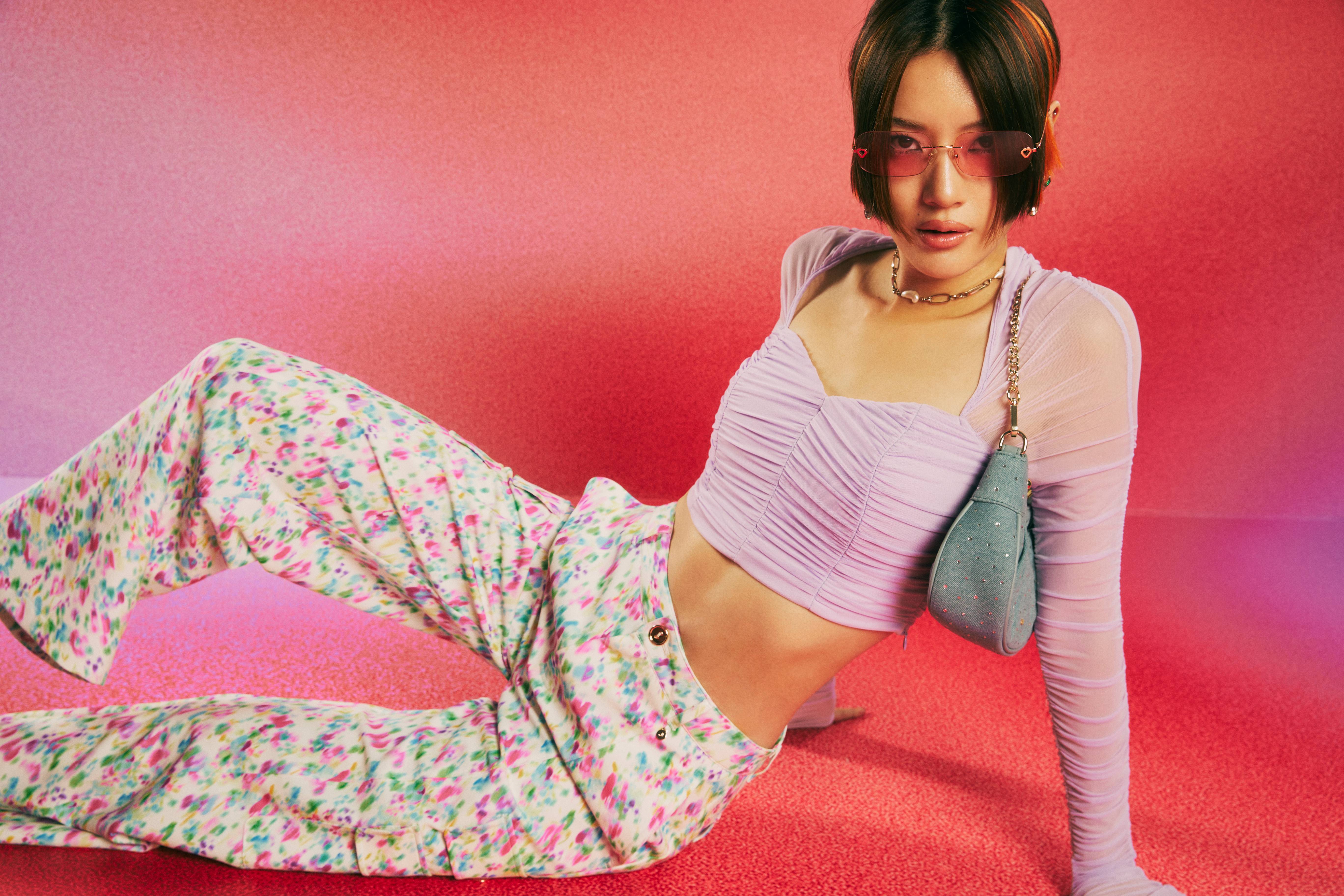 JASPAL ชวนอัปเดตเทรนด์แฟชั่น Y2K แบบสุดฮอต  “The Vibe of Y2K with Linn Mashannoad”