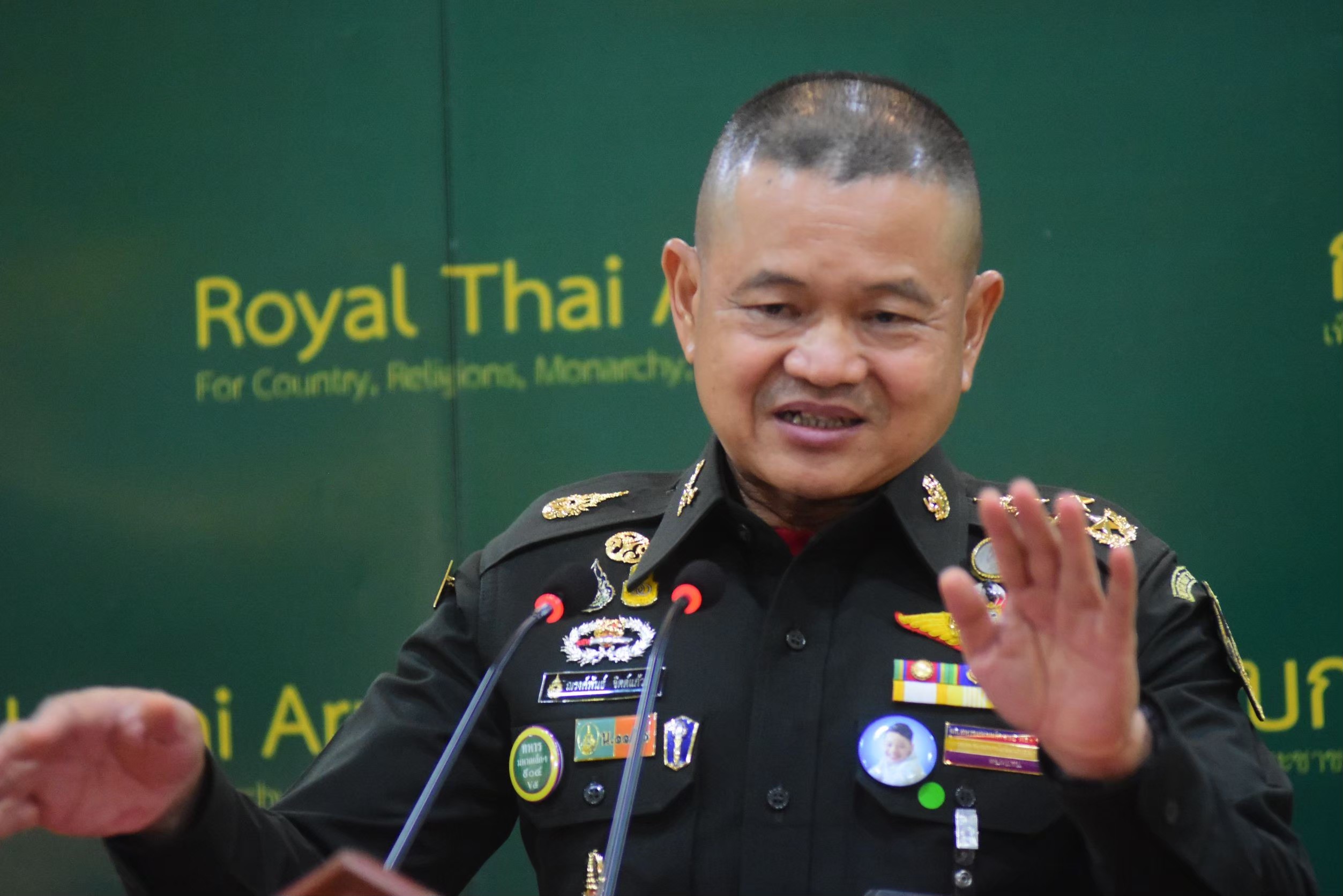 "ผบ.ทบ." รอผล "กอ.รมน.ภาค4 ส่วนหน้า" สอบสวนเหตุความไม่สงบภาคใต้ 17จุด ชี้ไม่เกี่ยวบั่นทอนเสถียรภาพช่วงปลายรัฐบาล 