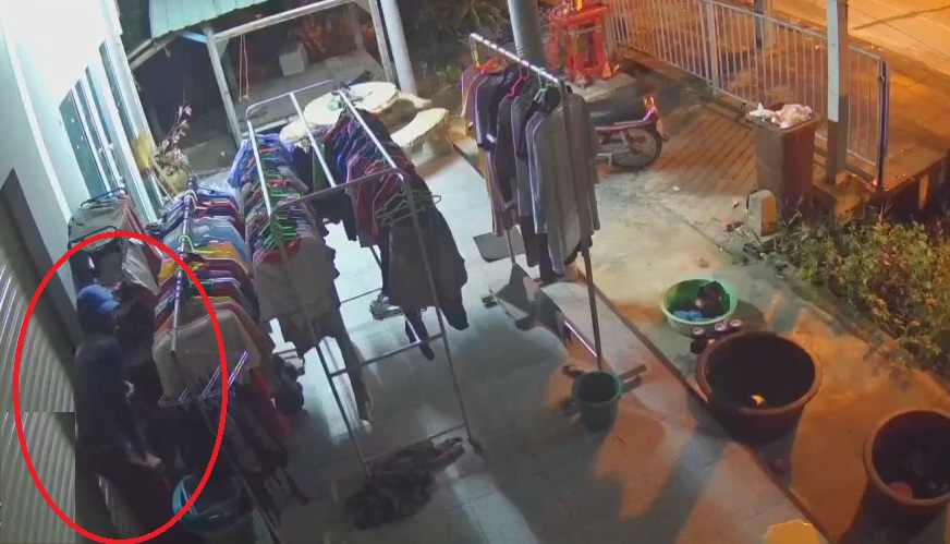 ชาวบ้านร้องถูกโจรลักชุดชั้นในหลายหลังในตำบลจะทิ้งพระ