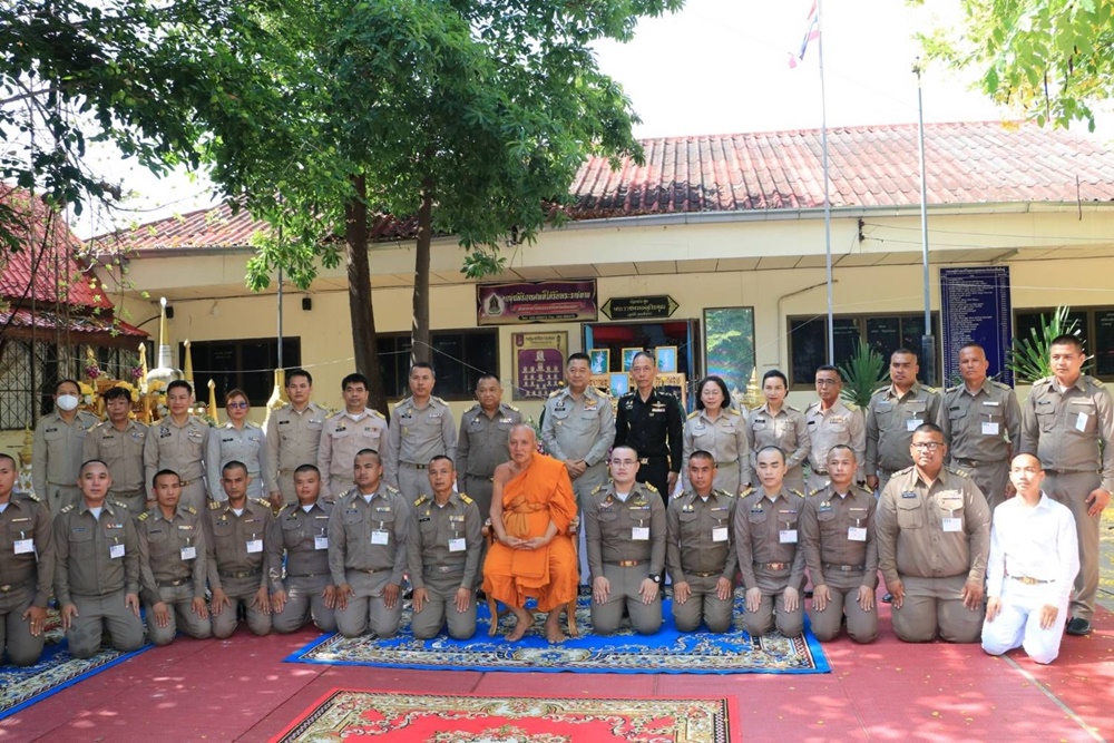 พ่อเมืองร้อยเอ็ด จัดพิธีบวงสรวงสิ่งศักดิ์สิทธิ์ในพิธีการศพที่ได้รับพระราชทาน