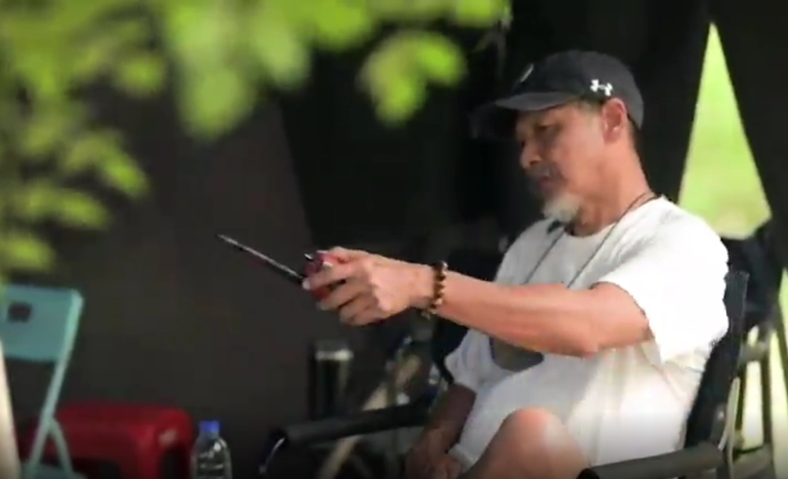 เปิดคลิปเบื้องหลัง 'อ๊อฟ พงษ์พัฒน์' สุดแกร่ง เป็นกำลังใจคนสู้ชีวิต