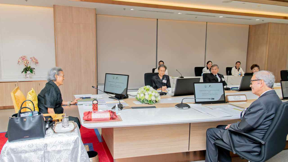 กรมสมเด็จพระเทพฯ ทรงเป็นประธานการประชุมสภาสถาบันการพยาบาลศรีสวรินทิรา สภากาชาดไทย ครั้งที่ 64