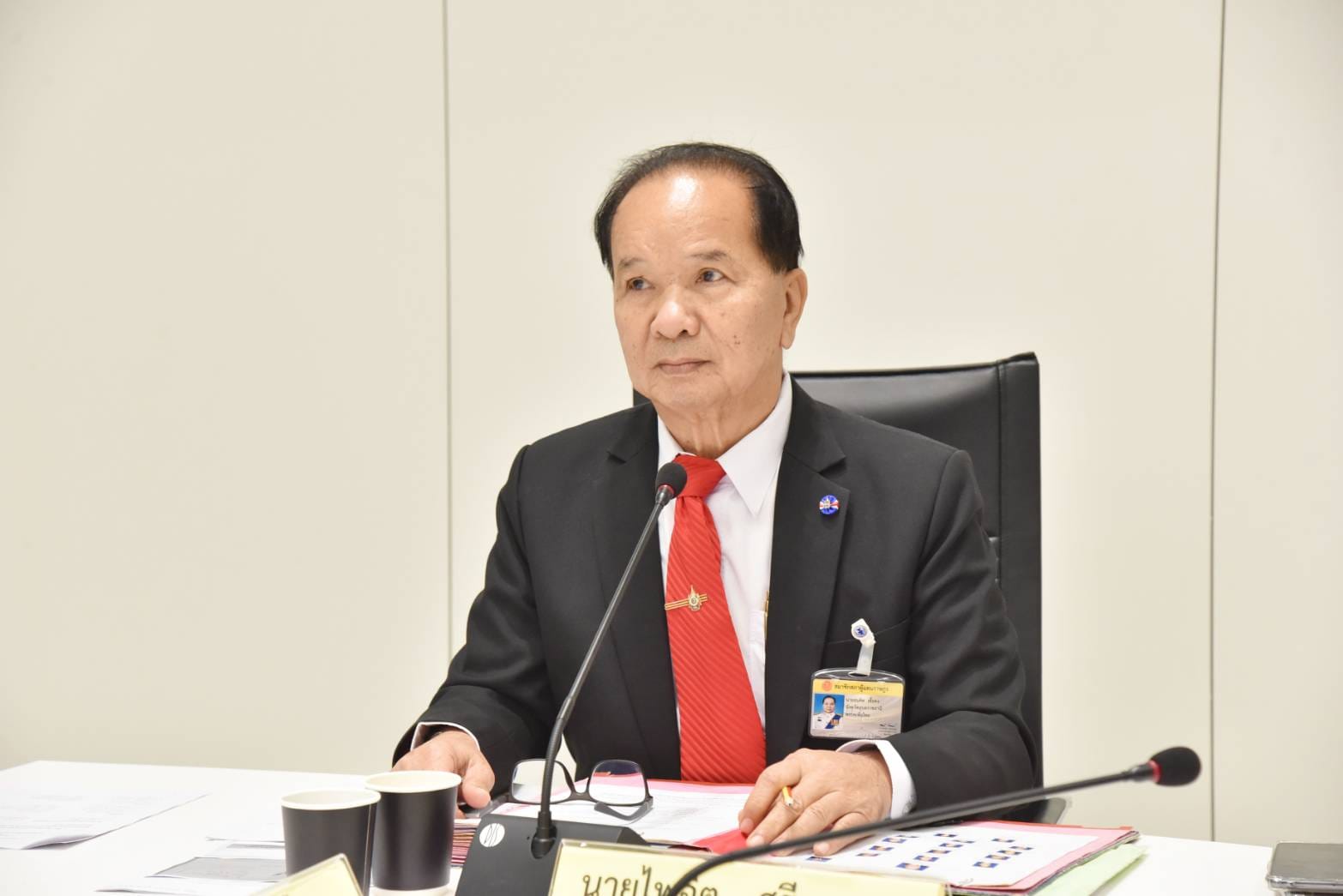 “สมคิด” หวั่นซื้อเสียงเลือกตั้งพุ่ง เชื่อสะพัดเกินหมื่นล้าน  โว "เพื่อไทยแลนสไลด์" กวาดส.ส.ไม่ต่ำ 250 ประชาชนตอบรับนโยบายพรรค 