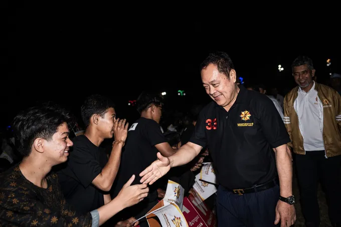 “ประชาชาติ” ประกาศสงครามยาเสพติด! จ่อดึง "กัญชา-กระท่อม" กลับเป็นยาเสพติด พร้อมชง พ.ร.บ.สันติภาพ ดับไฟใต้ 