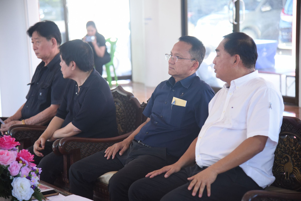 “สมศักดิ์-อนุชา” ลุยฟังชาวกรุงเก่า เล็งปัดฝุ่นโมเดลปี 54 ทำฟลัดเวย์-คันกั้นน้ำ ดันคลอด “กฎหมายข้าว” คุมต้นทุนช่วยเกษตรกร