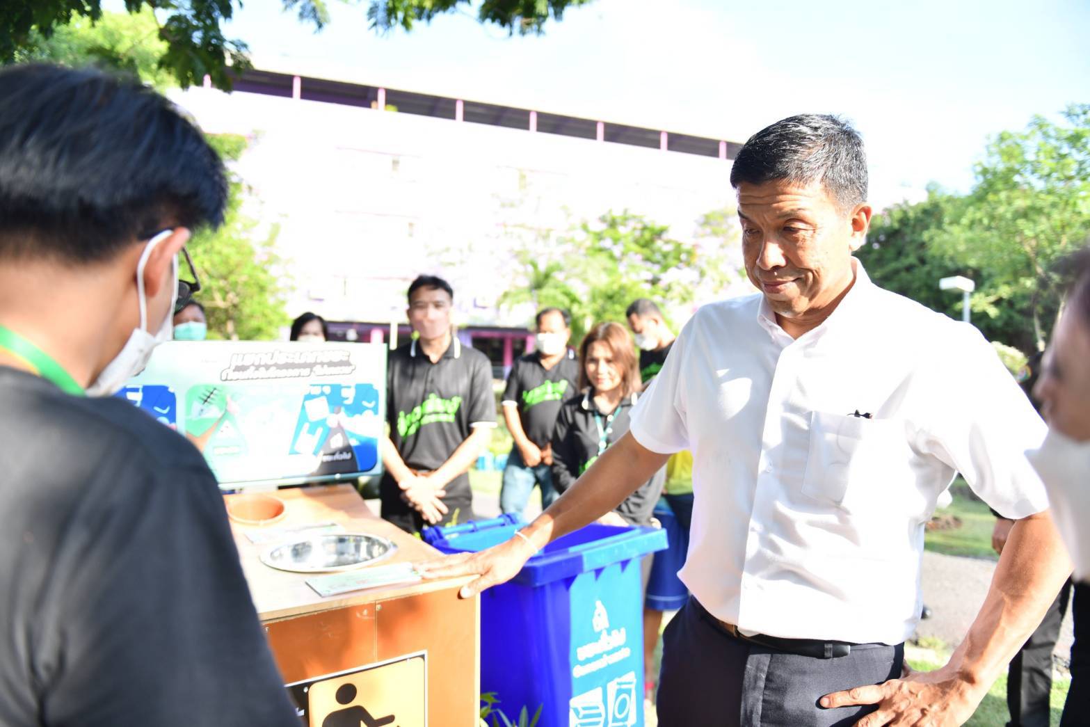 1 ปี “ชัชชาติ” โดดเด่นเส้นเลือดฝอย  พร้อมเดินหน้าความโปร่งใส