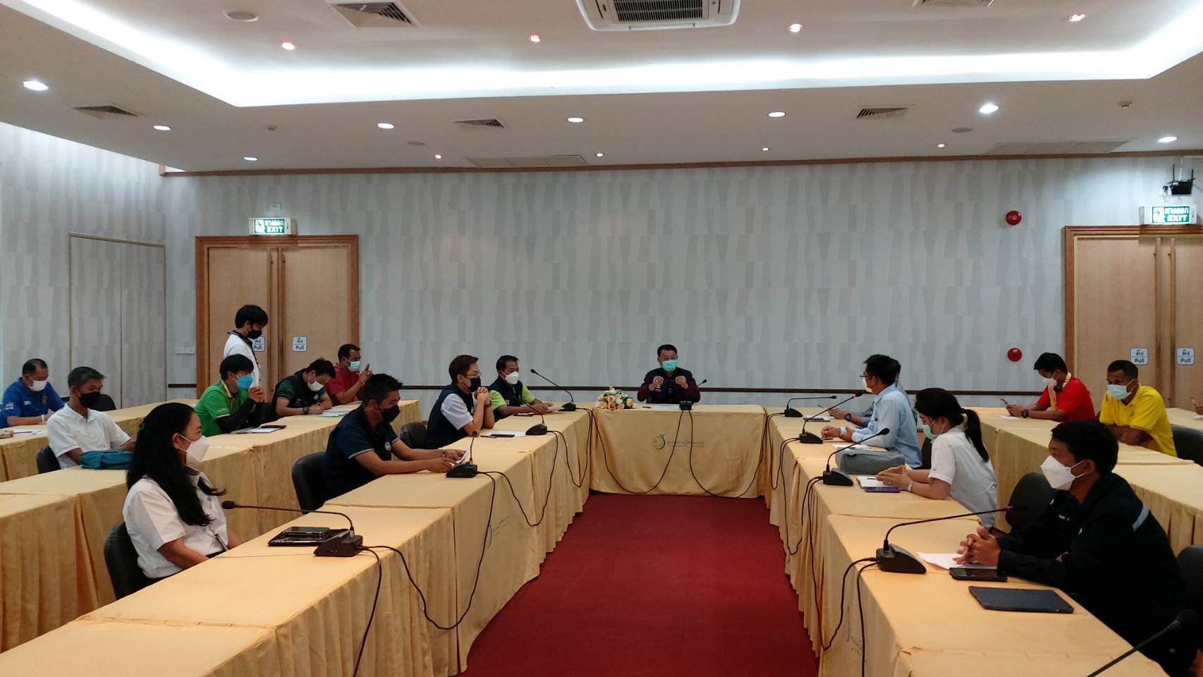 เครือปตท.-เทศบาลนครระยองร่วมหารือ  จัดฟุตบอลรายการ PTT GROUP CUP 2022 