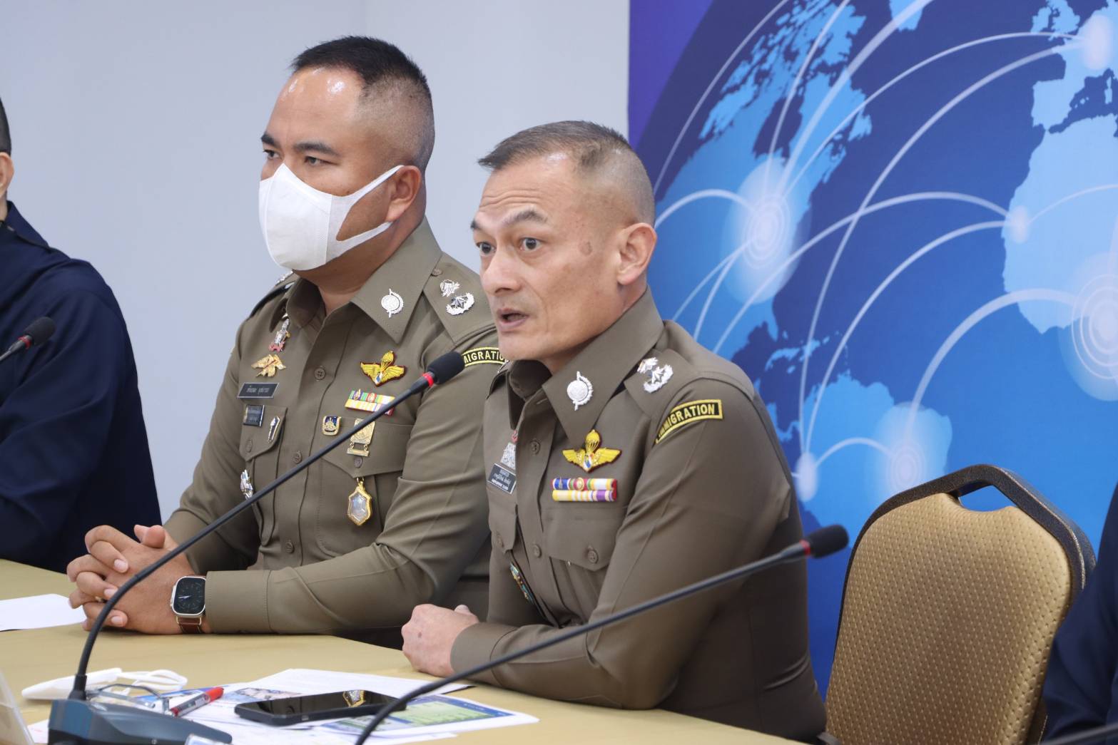 ผบช.สตม.ยันจนท.110 นายเอื้อทุนจีนสีเทาหากพบความผิดฟันไม่เลี้ยง