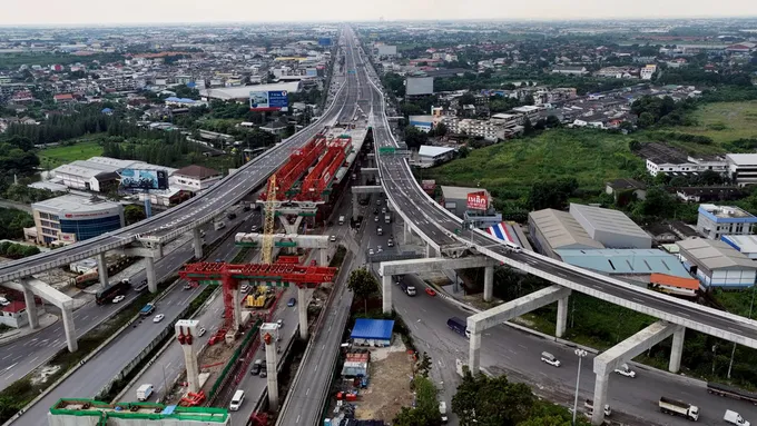 "พิพัฒน์ รมว.คมนาคม" เปิดทดลองใช้ฟรี M82 เชื่อมต่อวงแหวนกาญจนาภิเษกด้านใต้ บรรเทาปัญหาจราจร ลดเวลาเดินทาง