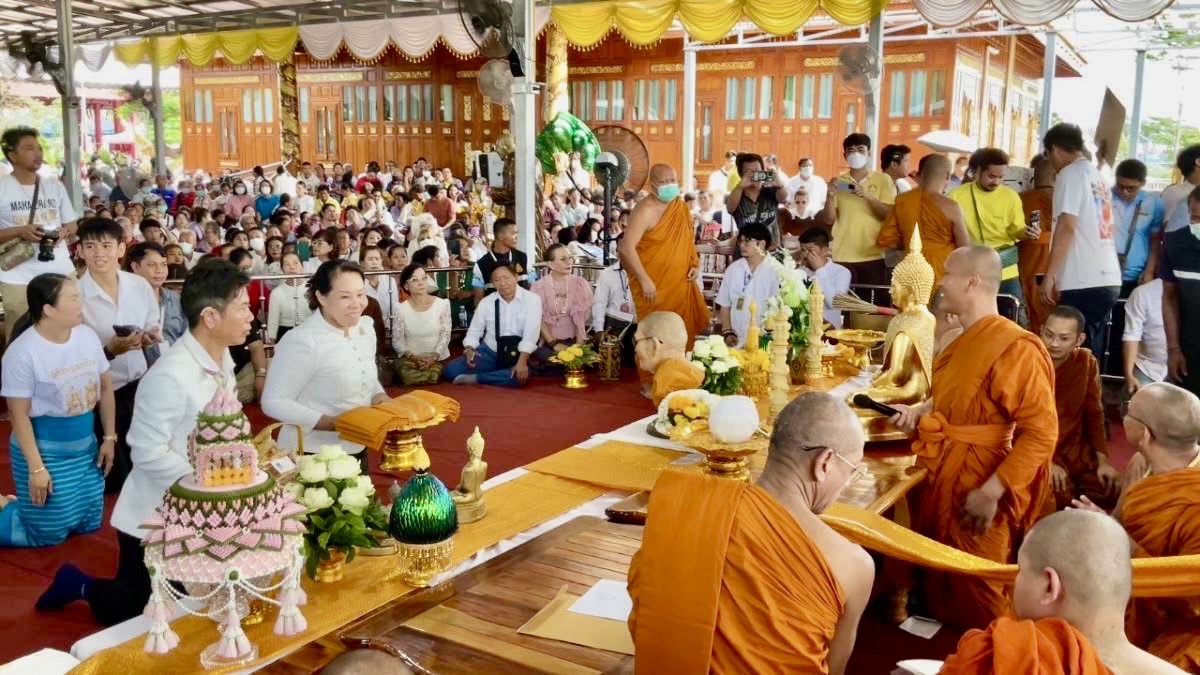 กพส.เปิดสั่งจองเหรียญเสมาพระพุทธศิลามารวิชัยรุ่น "ยอดสุด รวย รวย" เลขสวยมิ่งมงคลครบรอบวันสถาปนา 111 ปี 