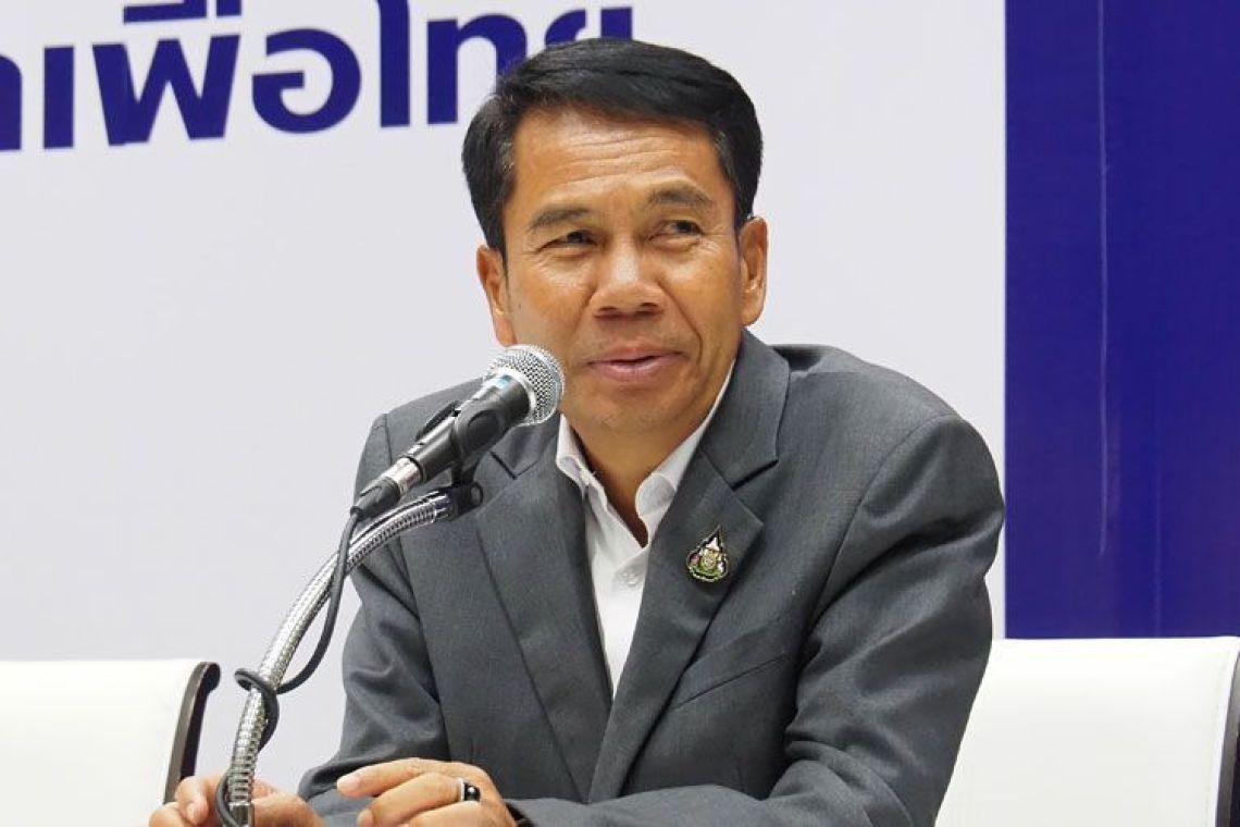 'สุทิน'เผยแผนเพื่อไทยสู้ศึกซักฟอกแบบไม่ลงมติตาม ม.152 ชี้ถ้าอภิปรายไม่ครบจะขอต่อเวลารัฐบาล 