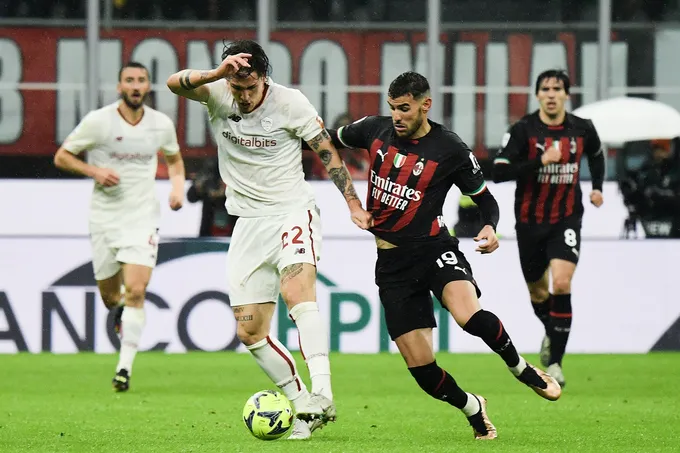"มิลาน"นำห่าง 2-0 โดน"โรม่า"ไล่ตีเสมอสุดมันส์ ศึกกัลโช่ เซเรีย อา