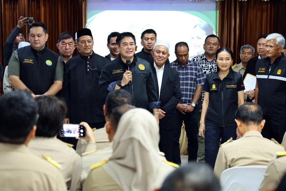 “ธรรมนัส” นำ 4 กระทรวงลงชายแดนใต้ ลุยพัฒนาคุณภาพชีวิต เดินหน้าดันราคายาง-ปาล์ม-โคเนื้อ