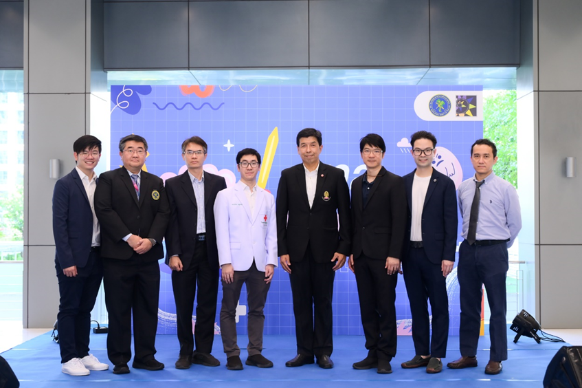 รพ. จุฬาลงกรณ์สภากาชาดไทย จับมือ สไมล์ ไมเกรน แบ่งปันความรู้ “ใส่ใจ ไมเกรน Migraine Matters”