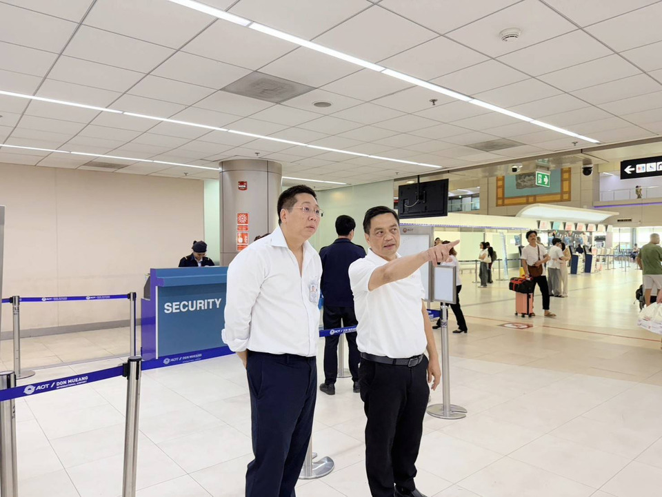 “ภัทรพงศ์” รมช.คมนาคม ลงพื้นที่ดอนเมือง รับสงกรานต์ 69 ชู ‘Smart Travel’ ส่งผดส.คนสุดท้ายถึงจุดหมายอย่างปลอดภัย