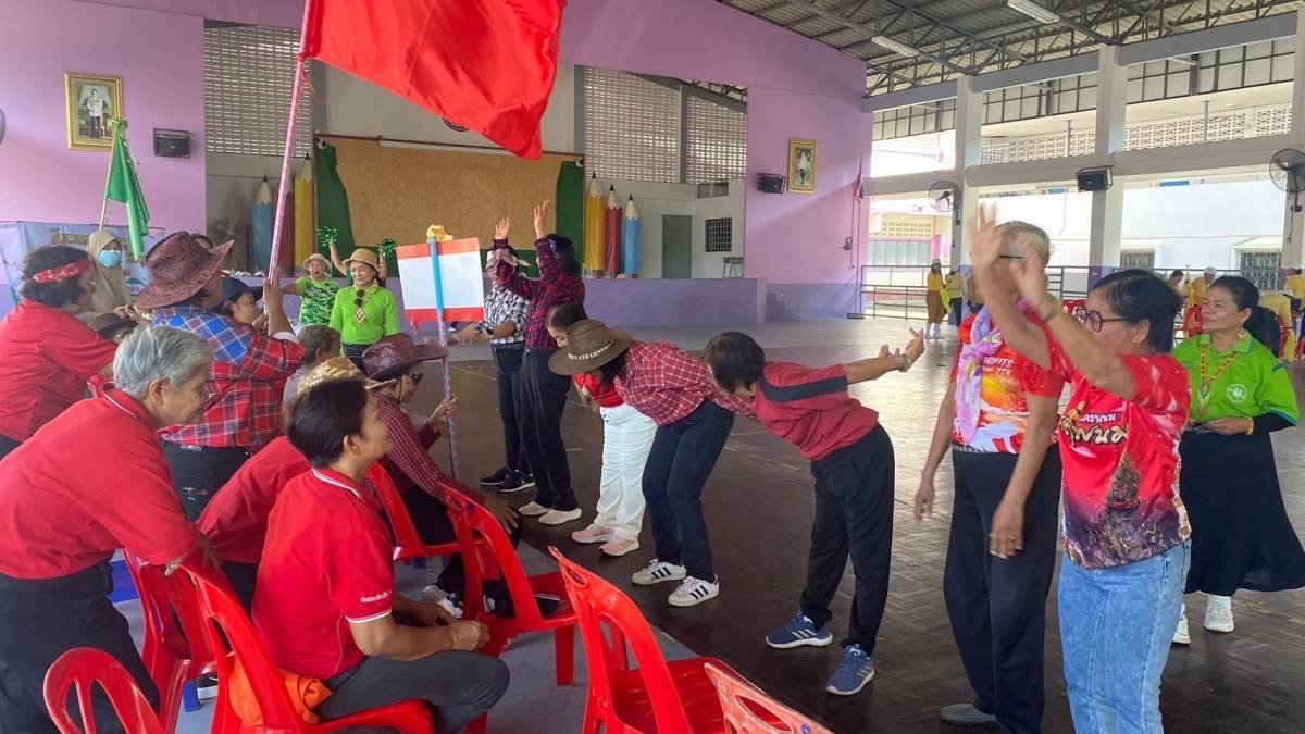 สตูลจัดแข่งขันกีฬามหาสนุกภายใต้โครงการผู้สูงอายุสุขภาพกายดีสุขภาพจิตดี